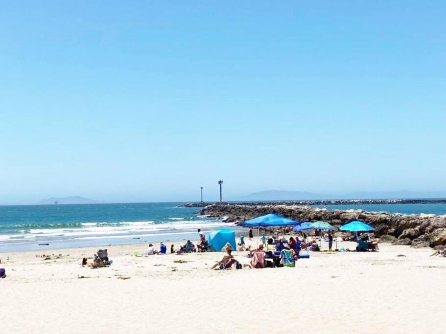Gateway To Oxnard Beach Екстериор снимка